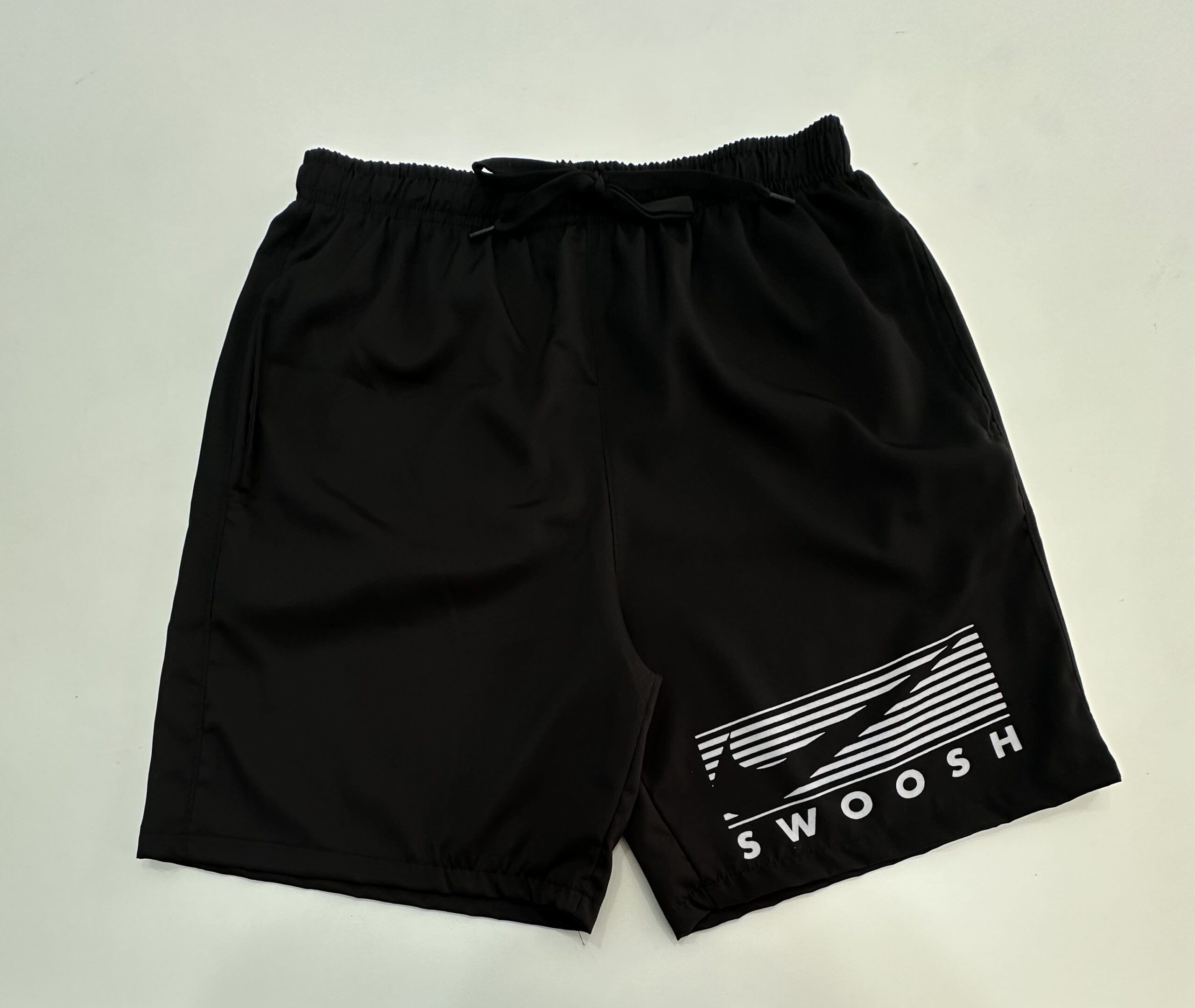 Bermuda Elastano Elástico Nike Preto com Branco Tamanho M