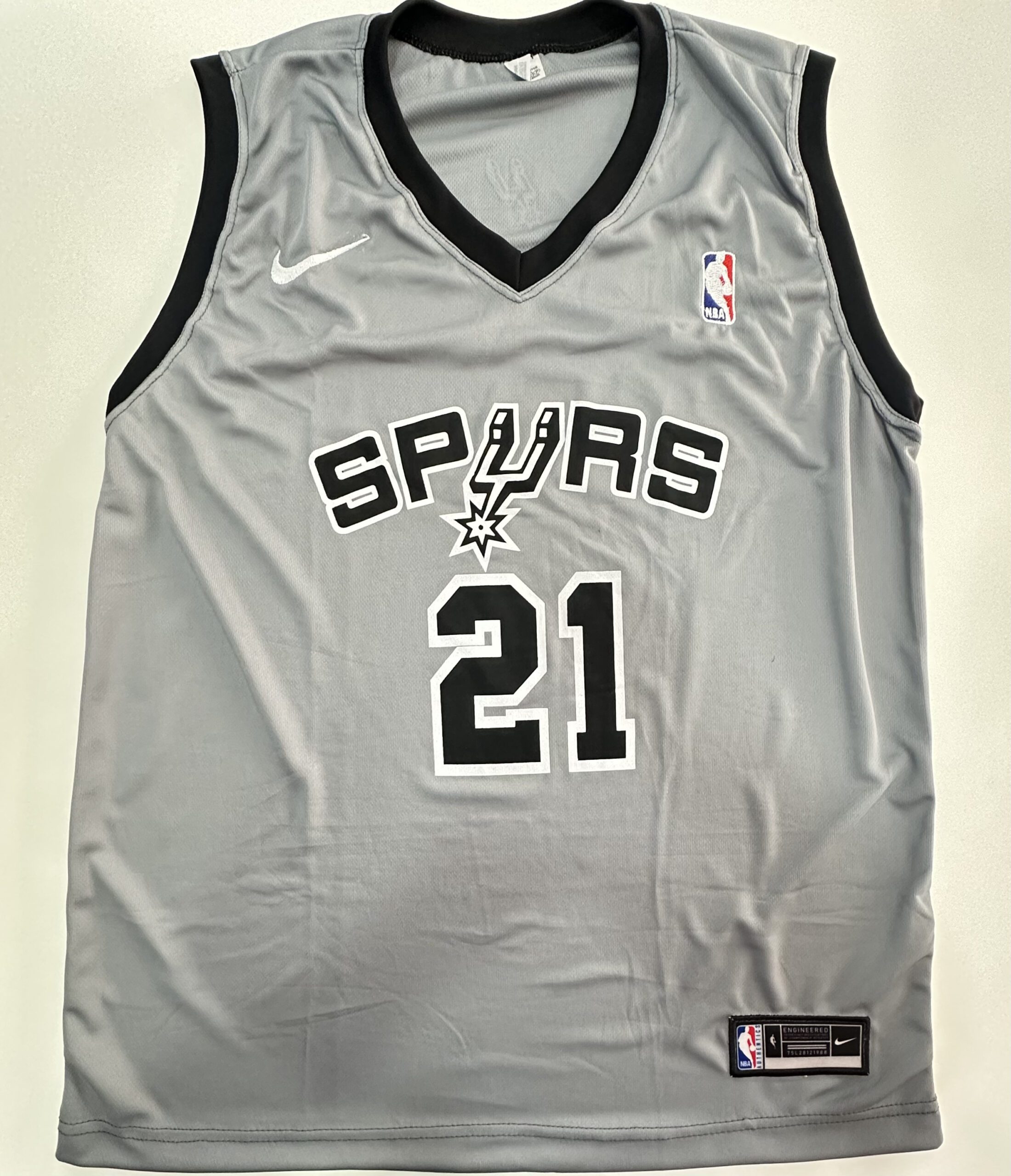 Regata de Basquete Cinza Spurs Tamanho GG