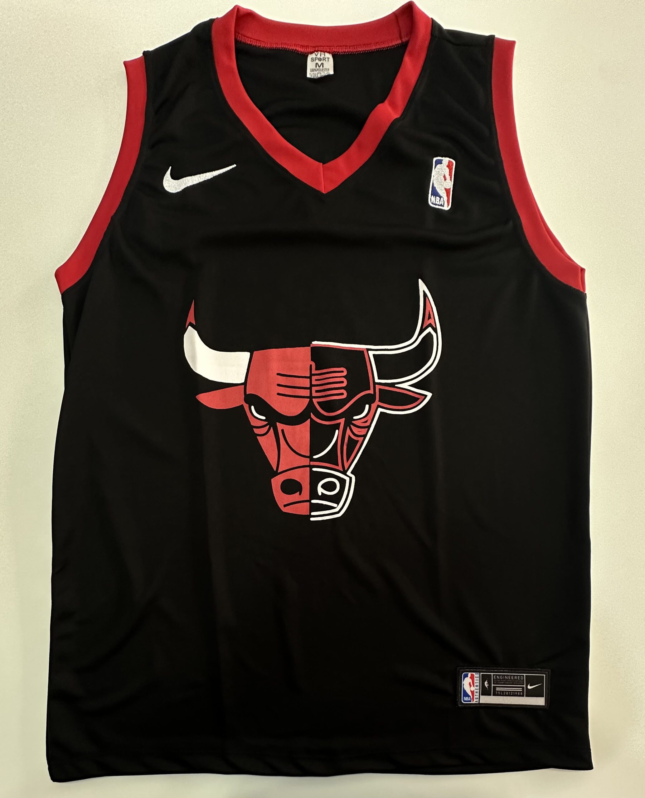 Regata de Basquete Preto C/ Vermelho Chicago Bulls Tamanho M