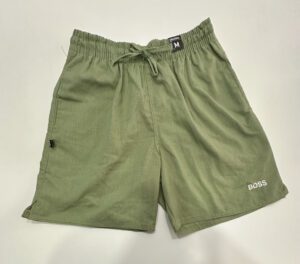 Bermuda de Linho Verde Hugo Boss Tamanho M