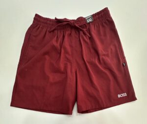 Bermuda de Linho Vermelho Escuro Hugo Boss Tamanho GG