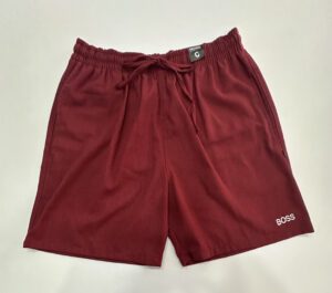 Bermuda de Linho Vermelho Escuro Hugo Boss Tamanho G